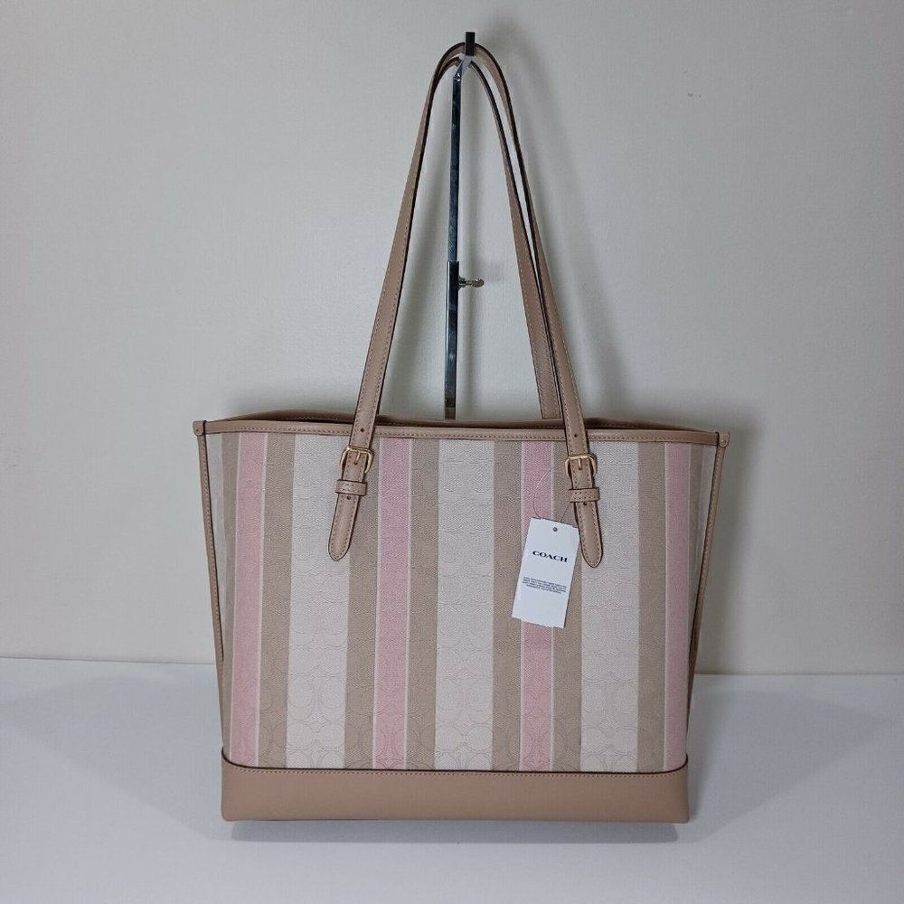 NWT COACH C8415 Mollie Tote Handbag in Taffy Multi In Signature Jacquard - Picture 2 of 6